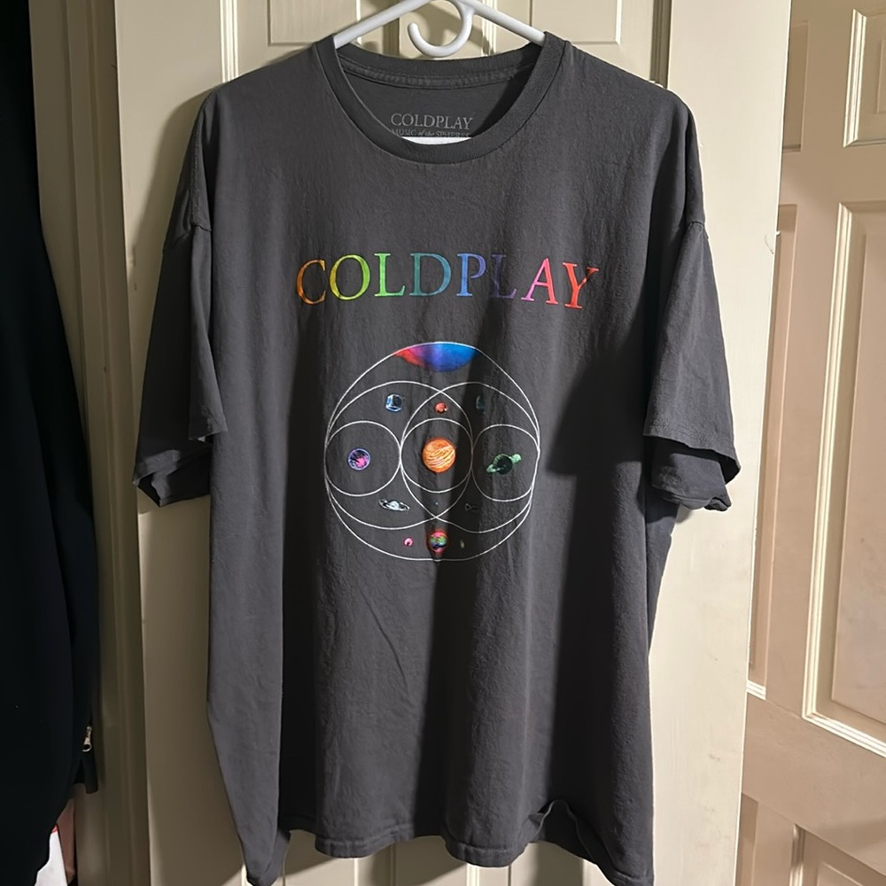 Vintage Coldplay music of the spheres concert tour tee xxl